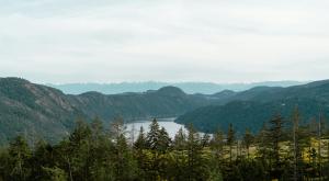 Malahat mountains and forest landscape (Photo: Luka Franzi via Pexels)